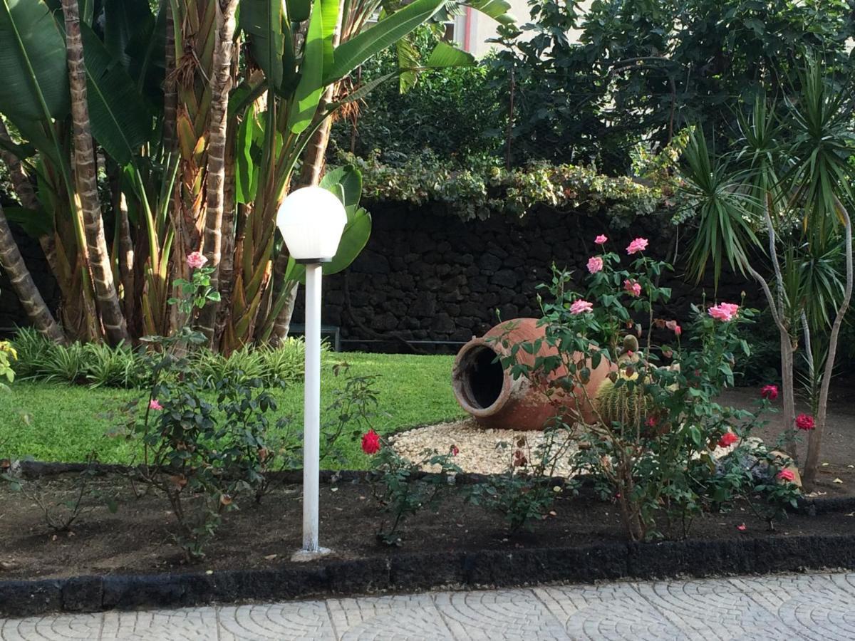 Casa Delle Rose Villa คาตาเนีย ภายนอก รูปภาพ